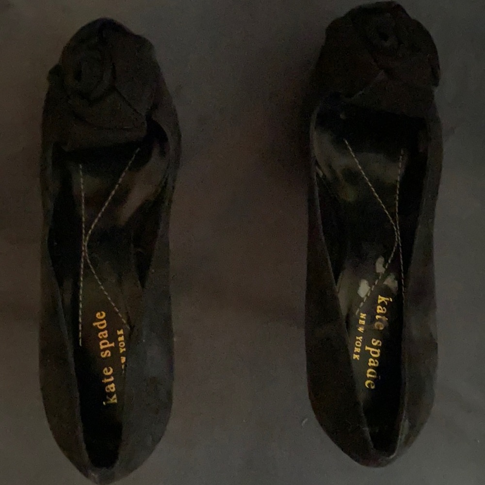 Kate Spade black suede pumps with rosette